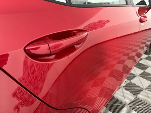 Used 2015 Toyota Corolla LE image 27