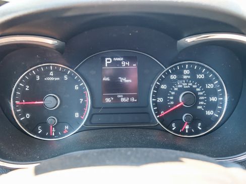 Used 2017 Kia Forte LX FWD image 25