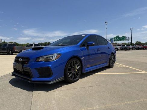 Used 2019 Subaru WRX STI AWD/4WD image 4