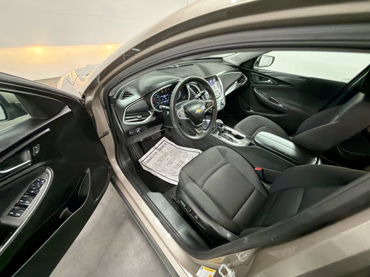 Certified 2025 Chevrolet Malibu LT FWD image 10