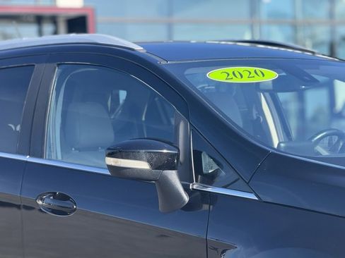 Used 2020 Ford EcoSport Titanium image 4