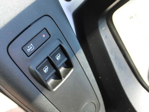 Used 2023 RAM ProMaster 2500 image 11