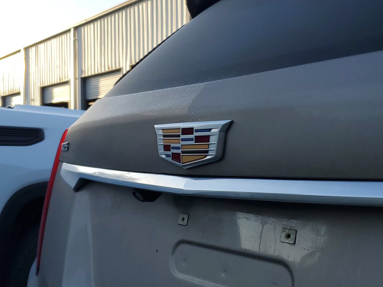 Used 2023 Cadillac XT5 Premium Luxury FWD image 6