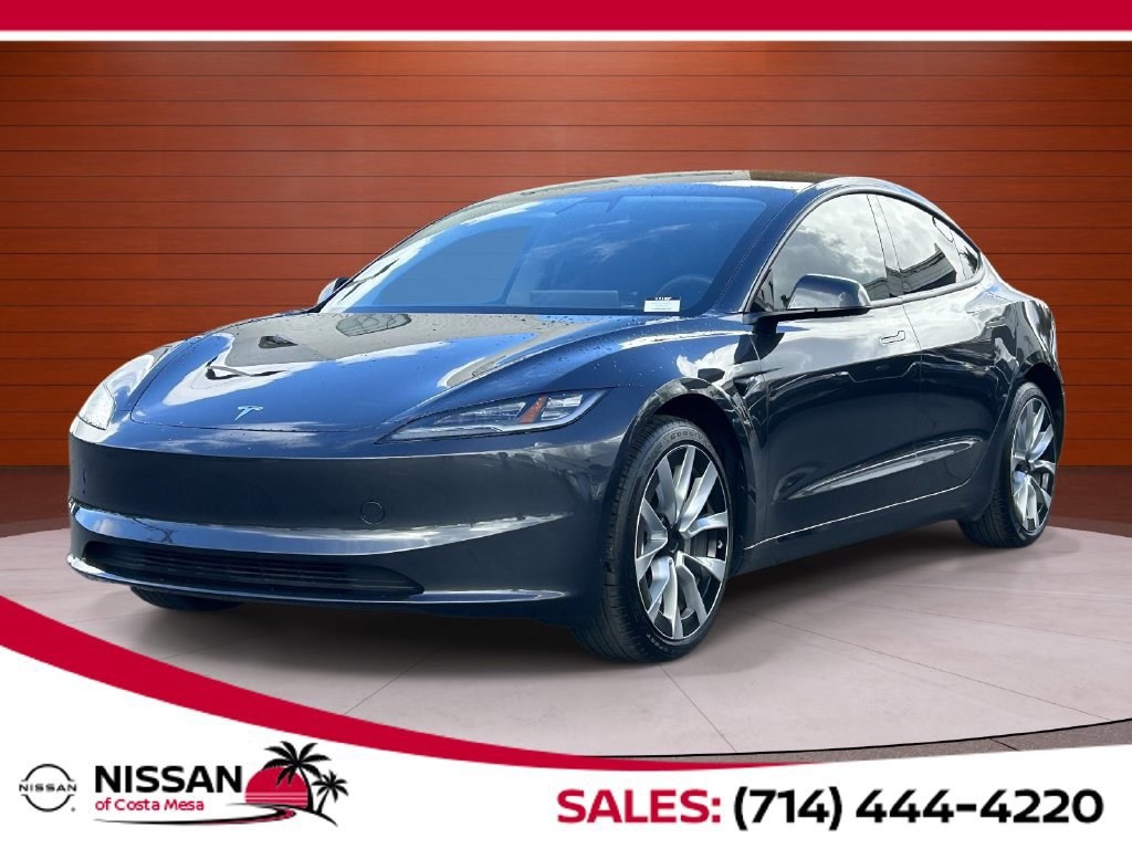 Used 2025 Tesla Model 3 Long Range RWD image 1