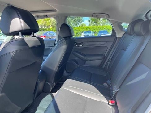 Used 2025 Acura Integra FWD image 9