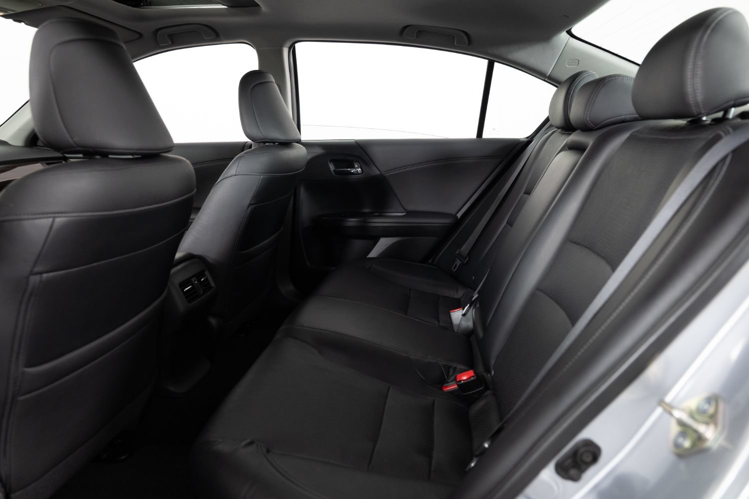 Used 2017 Honda Accord EX-L image 18