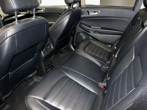 Certified 2024 Ford Edge SEL w/ Convenience Package image 23