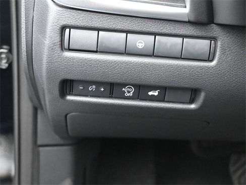 New 2026 Nissan Rogue SV image 21