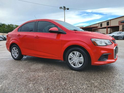 Used 2018 Chevrolet Sonic LS FWD image 3
