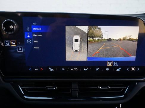 New 2026 Chevrolet Equinox EV RS image 18