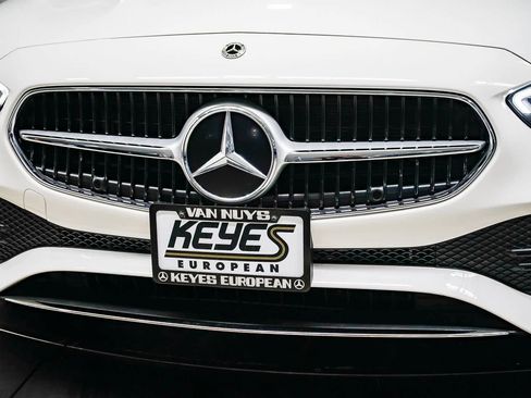 Used 2025 Mercedes-Benz C 300 Sedan image 8