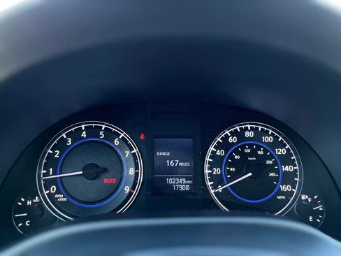 Used 2015 INFINITI Q60 Sport RWD image 15