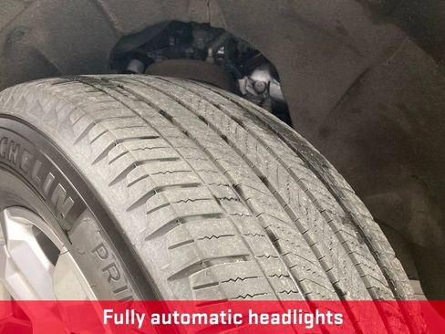 Used 2025 Chevrolet Tahoe LT image 24