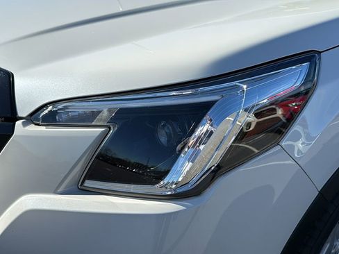 Certified 2022 Subaru Forester image 9