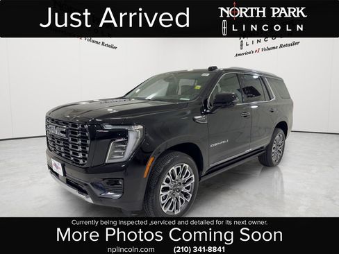 Used 2026 GMC Yukon Denali Ultimate AWD/4WD image 1