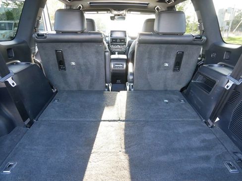 Certified 2023 Lexus GX 460 Luxury w/ Sport Design Package AWD/4WD image 12