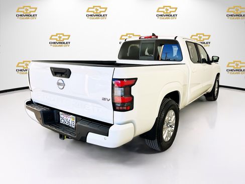 Used 2022 Nissan Frontier SV w/ Technology Package image 7