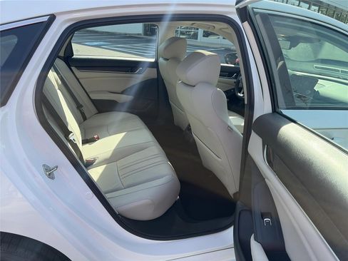 Used 2018 Honda Accord EX-L image 14