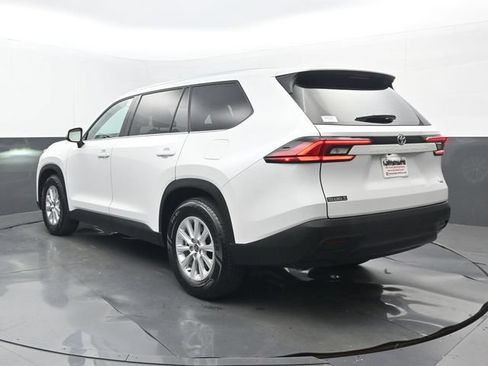 Used 2026 Toyota Grand Highlander FWD image 3