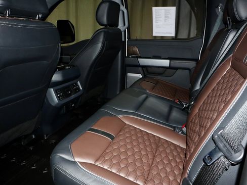 Used 2024 Ford F250 Lariat w/ Lariat Ultimate Package image 25