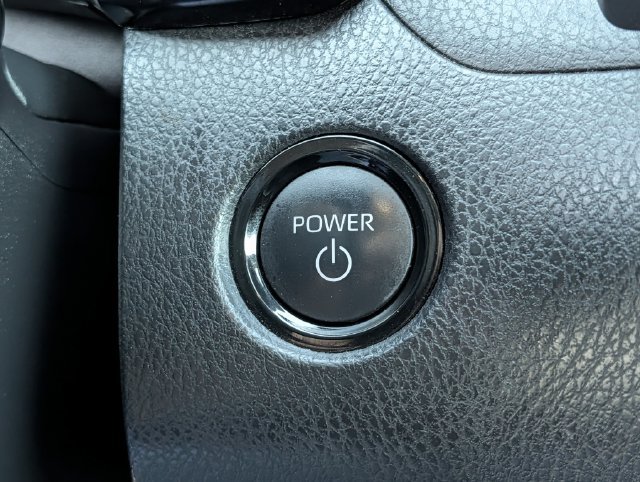 Used 2025 Toyota Camry LE FWD image 19