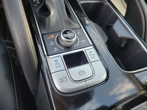 Used 2022 Kia Telluride EX w/ EX Premium Package AWD/4WD image 30