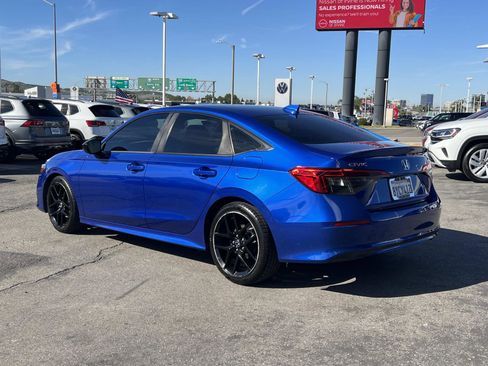 Certified 2022 Honda Civic Sport image 3