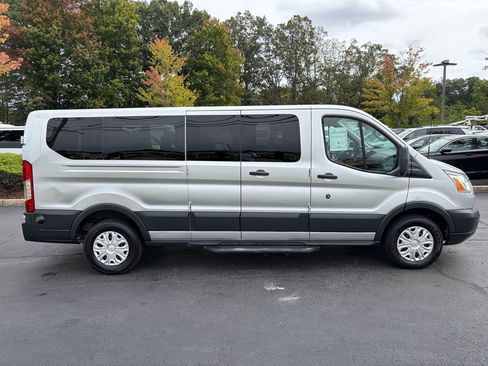 Used 2016 Ford Transit 350 XLT image 7