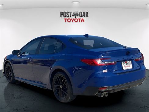 Used 2025 Toyota Camry XSE image 5