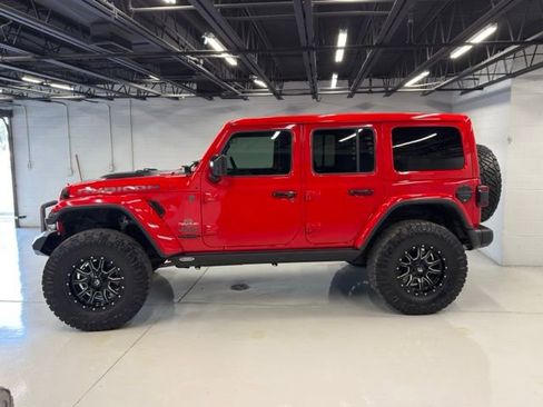 Used 2019 Jeep Wrangler Unlimited Rubicon AWD/4WD image 4