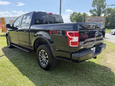 Used 2018 Ford F150 XLT w/ Equipment Group 302A Luxury AWD/4WD image 9