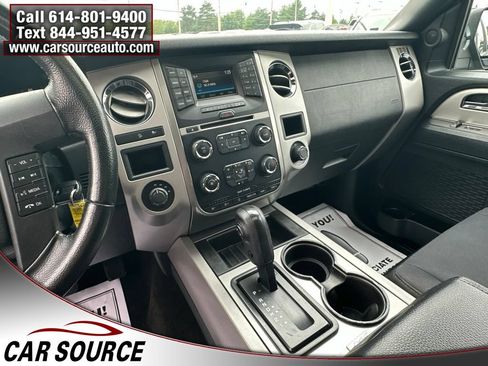 Used 2017 Ford Expedition EL XLT AWD/4WD image 21
