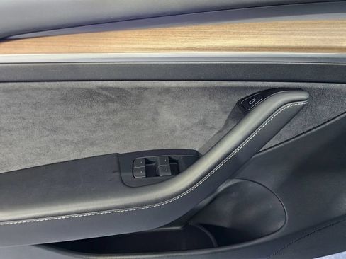 Used 2023 Tesla Model 3 Standard Range RWD image 13