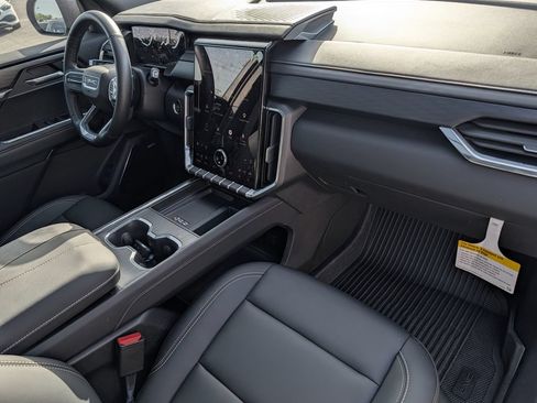 New 2026 GMC Acadia Elevation w/ Elevation Premium Package FWD image 35