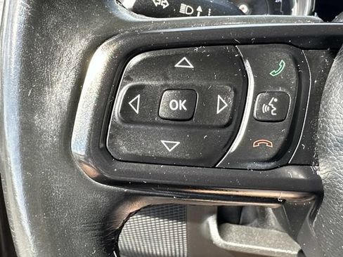 Used 2018 Jeep Wrangler Unlimited Sport S AWD/4WD image 21