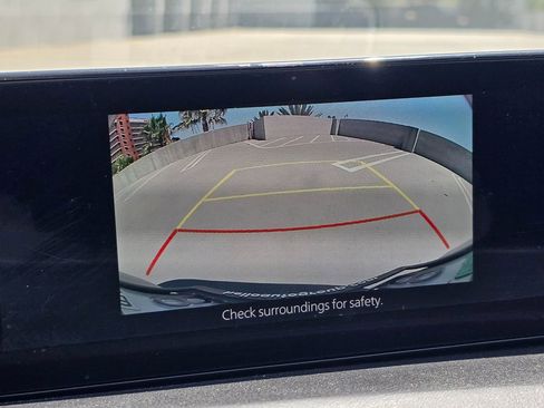 Used 2019 MAZDA MAZDA3 Sedan w/ Preferred Package FWD image 29