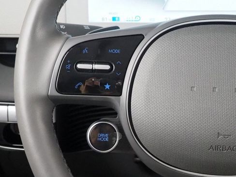 Used 2024 Hyundai Ioniq 5 Limited image 24