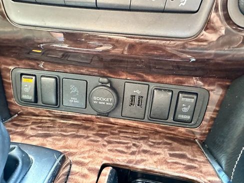 Used 2018 Nissan Armada SV w/ Driver Package image 16