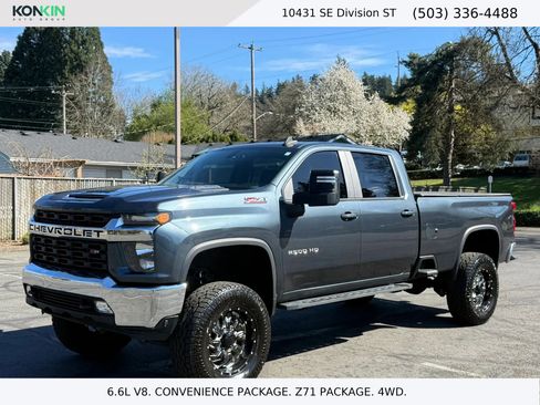Used 2020 Chevrolet Silverado 2500 LT w/ Convenience Package image 1