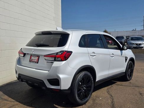 Used 2026 Mitsubishi Outlander Sport LE AWD/4WD image 11