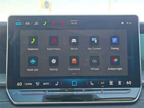 New 2026 Volkswagen Tiguan SE image 18