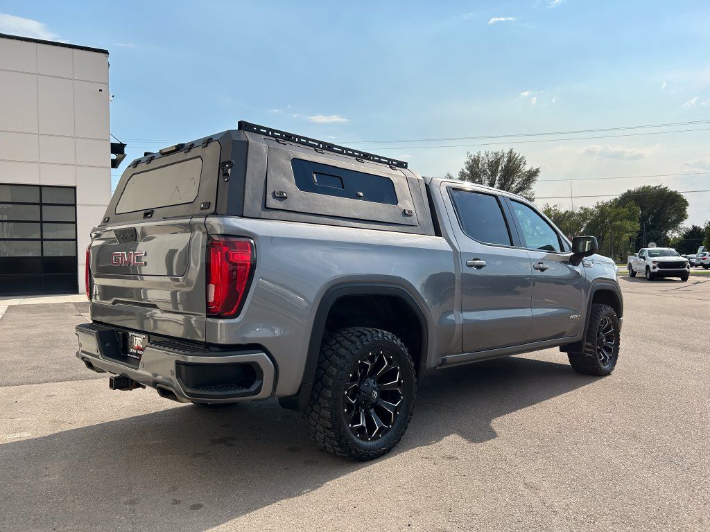Used 2020 GMC Sierra 1500 AT4 w/ Technology Package AWD/4WD image 4