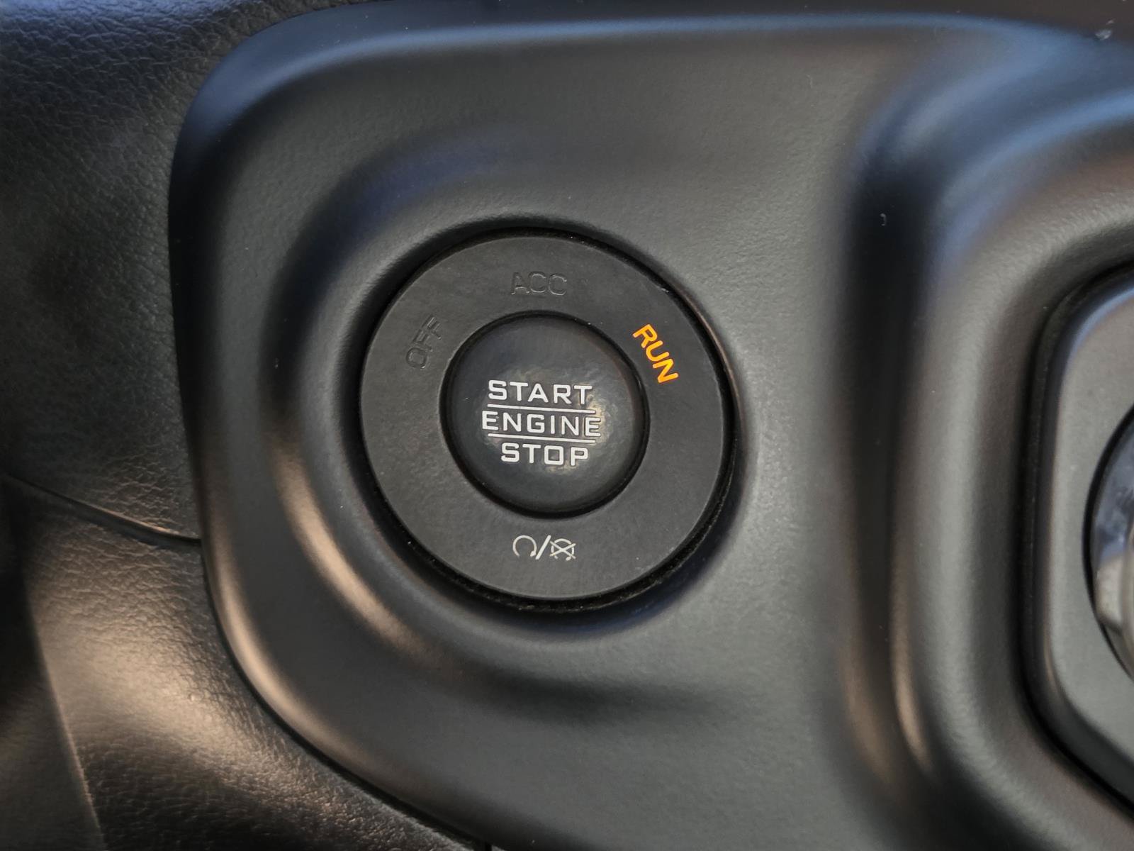 Used 2020 Jeep Wrangler Unlimited Sport AWD/4WD image 33