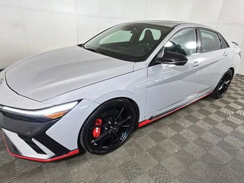 Used 2025 Hyundai Elantra N FWD image 7