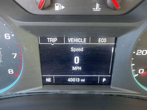 Used 2024 Chevrolet Malibu LT image 16