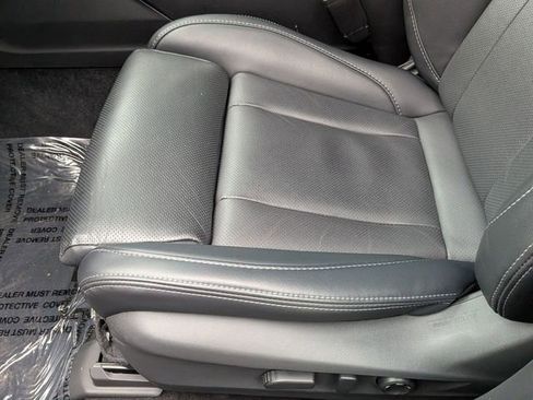 Used 2025 Subaru Legacy Limited image 15