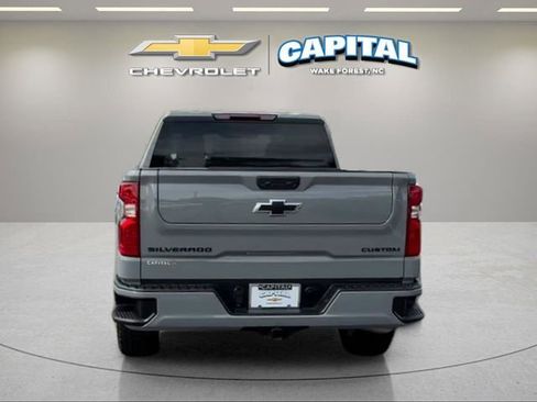 Used 2024 Chevrolet Silverado 1500 Custom w/ Turbomax Blackout Package image 5