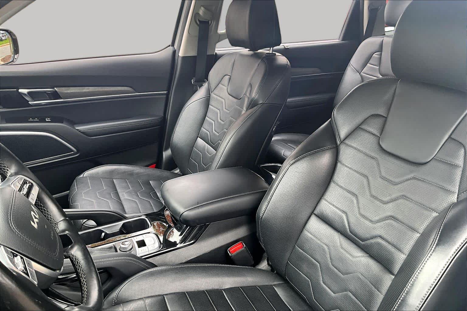 Used 2022 Kia Telluride SX w/ SX Prestige Package AWD/4WD image 8