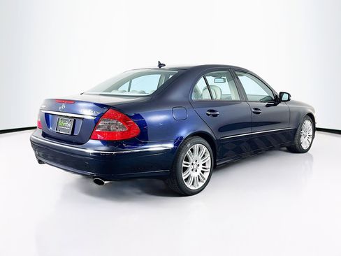 Used 2008 Mercedes-Benz E 350 4MATIC Sedan image 9