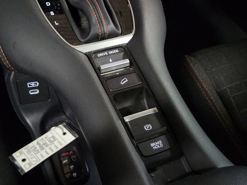 Used 2025 Honda HR-V Sport image 33